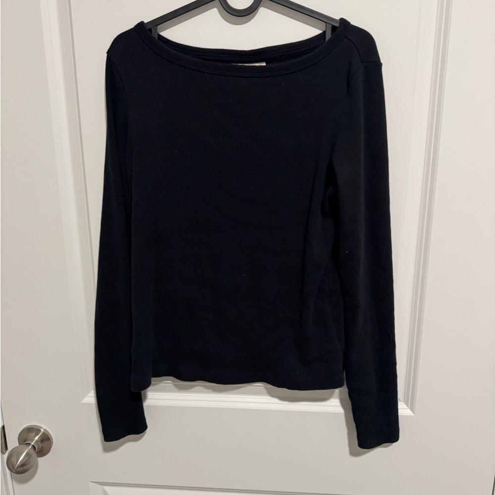 Universal Thread Classic Black Long Sleeve Ribbed Boatneck Tee